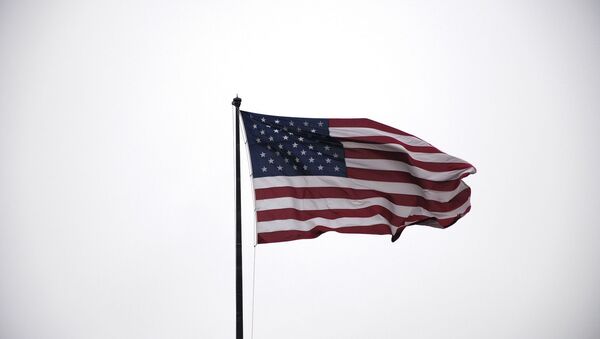 Bandera estadounidense - Sputnik Mundo
