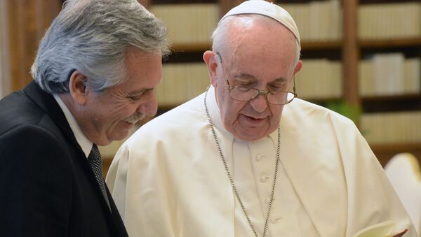 El papa Francisco y el presidente de Argentina, Alberto Fernández - Sputnik Mundo