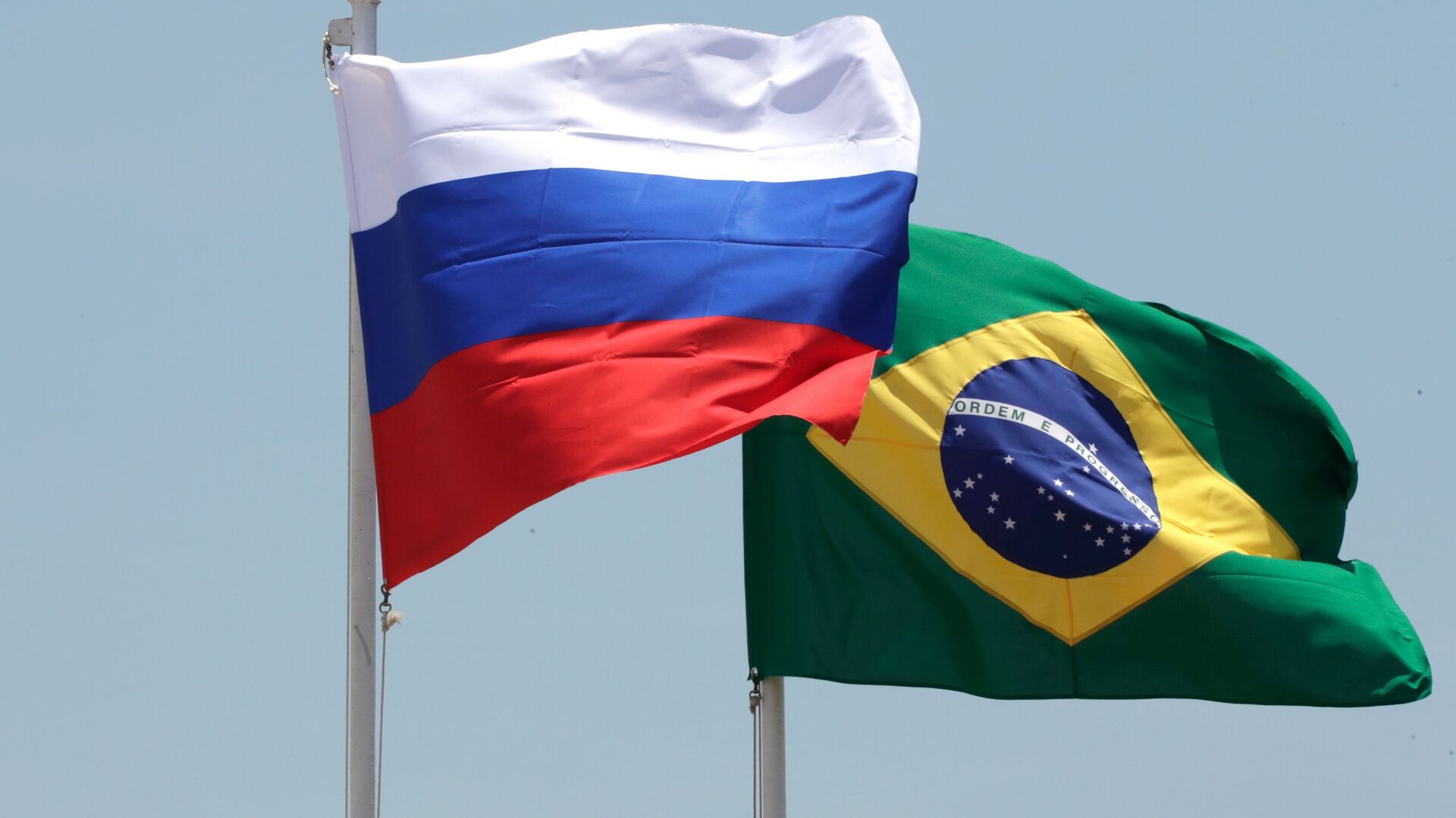 Brasil y Argentina ponen coto a hegemonía de EEUU al rechazar expulsar a  Rusia , Sputnik Mundo
