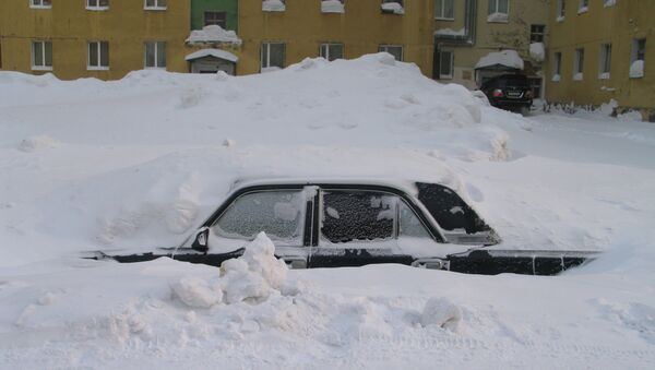 Un banco de nieve en Norilsk - Sputnik Mundo