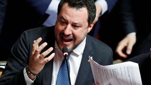 Matteo Salvini, líder del partido italiano Liga - Sputnik Mundo