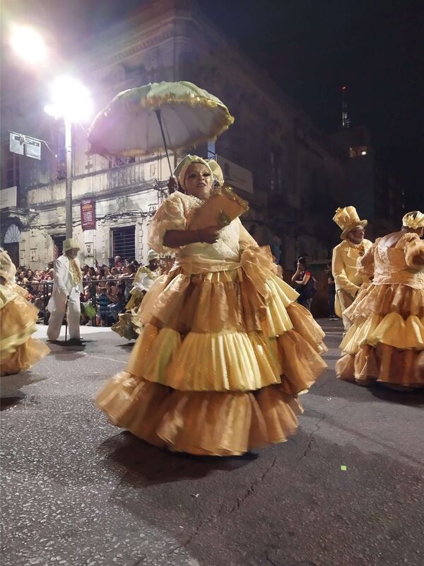 A ritmo del candombe, Montevideo vibró con su tradicional 'desfile de llamadas' - Sputnik Mundo