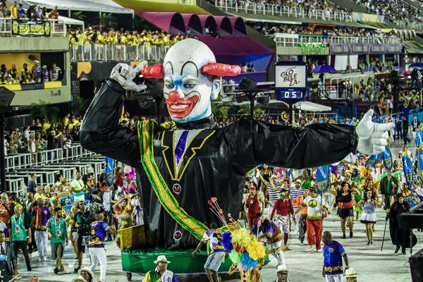 Así fue el primer día del espectacular carnaval de Río de Janeiro - Sputnik Mundo