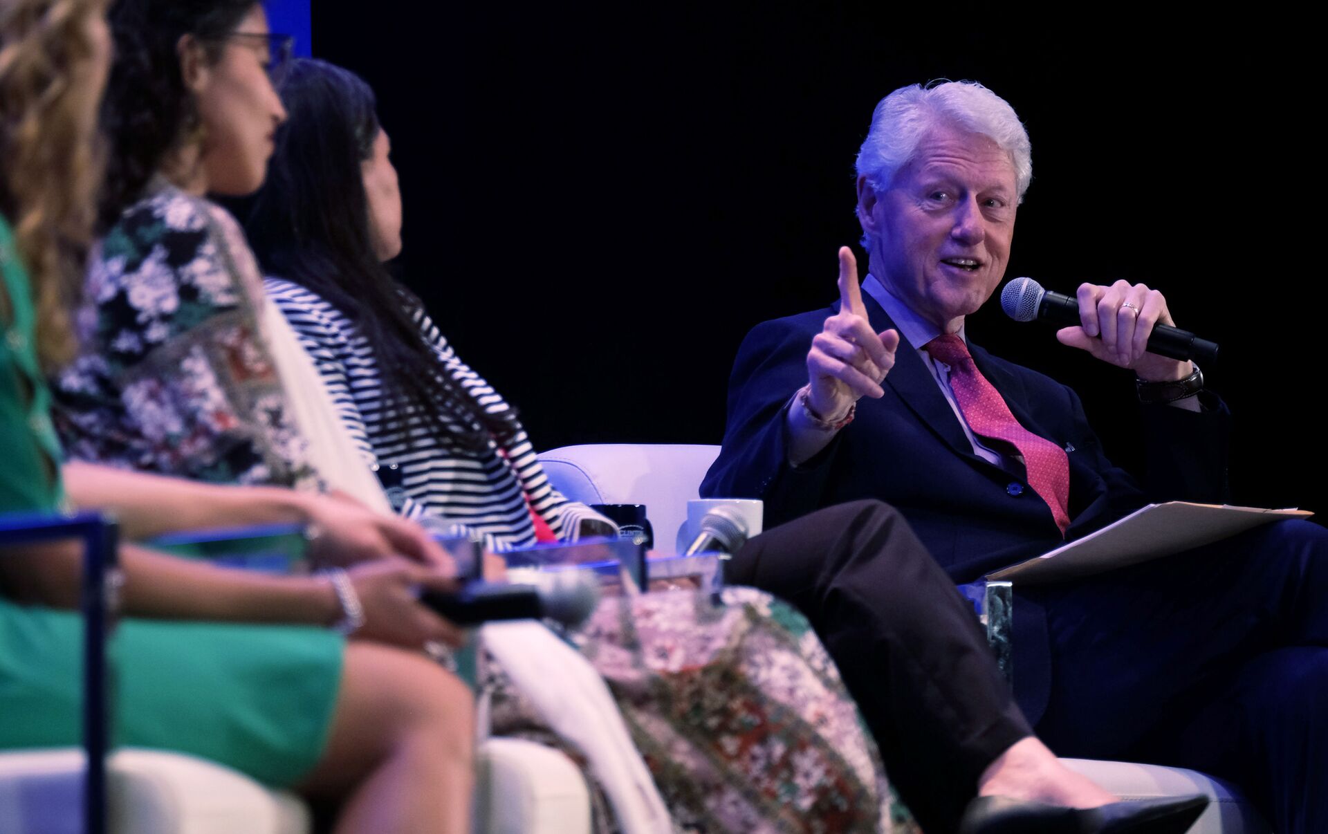 Bill Clinton y la personificación del patriarcado , Sputnik  Mundo