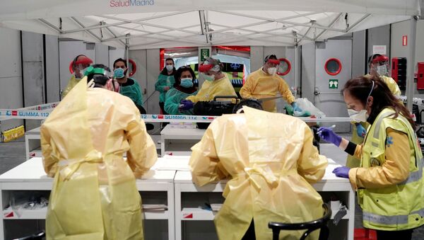 El hospital de campaña desplegado en el recinto ferial de Madrid - Sputnik Mundo