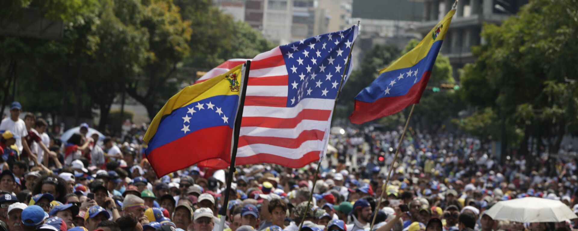 Banderas de Venezuela y EEUU - Sputnik Mundo, 1920, 20.05.2022