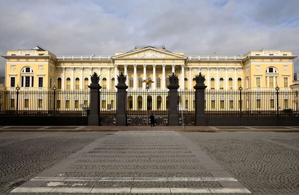El Museo Estatal Ruso cumple 125 años: un recorrido virtual por la famosa pinacoteca - Sputnik Mundo
