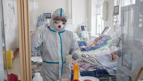 Un hospital con pacientes con coronavirus en Rusia - Sputnik Mundo