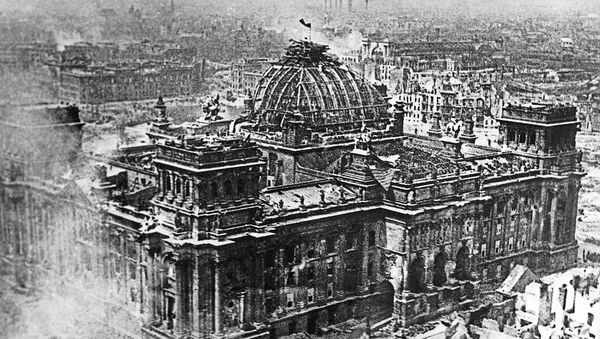 El Reichstag, Berlín (1945) - Sputnik Mundo