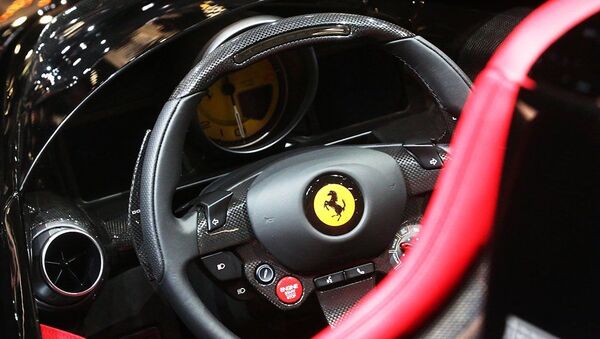 El interior de un Ferrari Monza SP2 - Sputnik Mundo