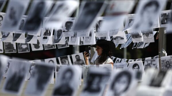 Fotos de desaparecidos en México (imagen referencial) - Sputnik Mundo
