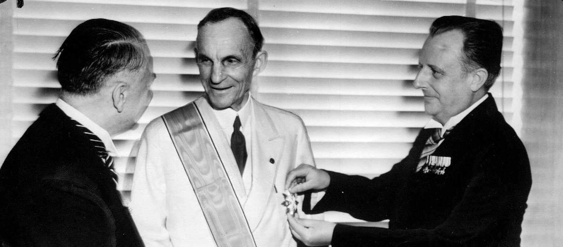 Henry Ford recibe la Gran Cruz del Águila Alemana - Sputnik Mundo, 1920, 21.05.2020