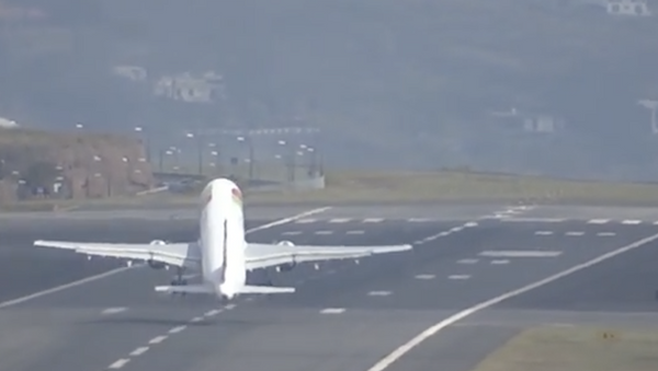 Avión de TAP tiene problemas para despegar en Madeira, Portugal - Sputnik Mundo