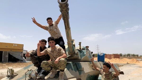 Militares de las fuerzas del Gobierno de Acuerdo Nacional (GAN) de Libia - Sputnik Mundo