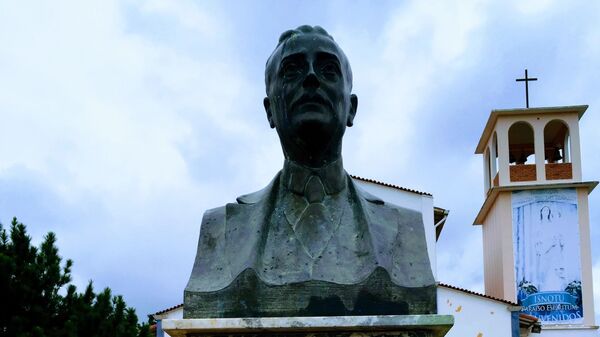 Busto de José Gregorio Hernández en su natal Isnotú - Sputnik Mundo