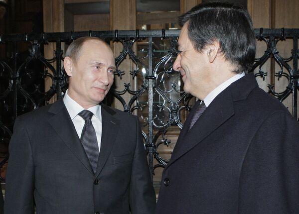 Vladímir Putin y Francois Fillon - Sputnik Mundo