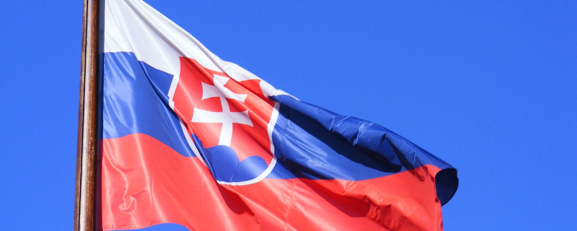 Флаг Словакии  - Sputnik Mundo, 1920, 28.03.2022