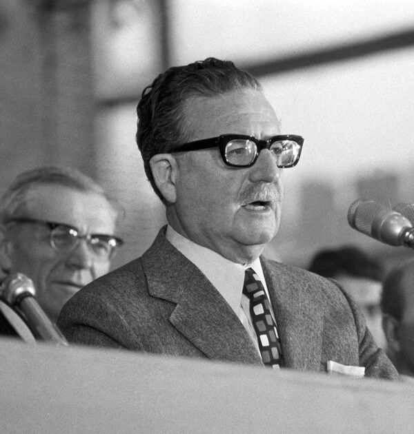 Salvador Allende en la URSS Salvador Allende en la URSS - Sputnik Mundo