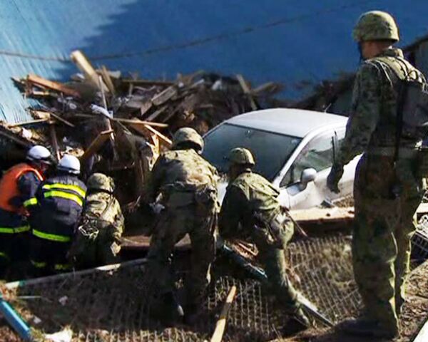 Policía estima en 6.000 los muertos y desaparecidos tras terremoto y tsunami en Japón - Sputnik Mundo