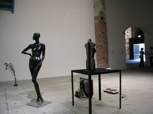 La flor y nata del arte moderno en la Bienal de Venecia - Sputnik Mundo
