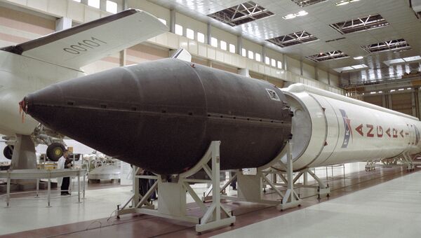 Rusia planea lanzar el cohete de clase ligera Angara a mediados de 2014 - Sputnik Mundo