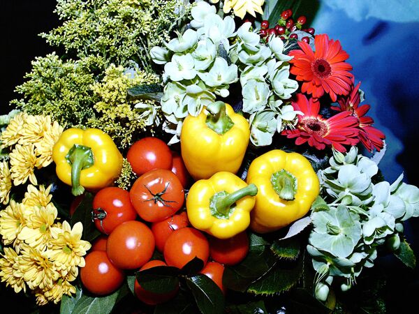 Rusia seguirá restringiendo la importación de hortalizas europeas - Sputnik Mundo
