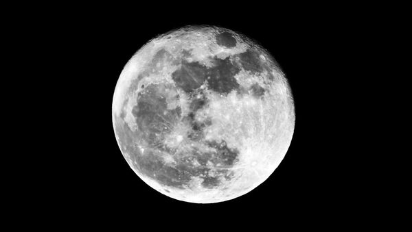 Científicos rusos quieren crear un observatorio lunar para estudiar el clima de la Tierra - Sputnik Mundo