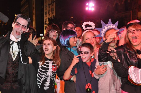 El desfile de Halloween en Nueva York - Sputnik Mundo
