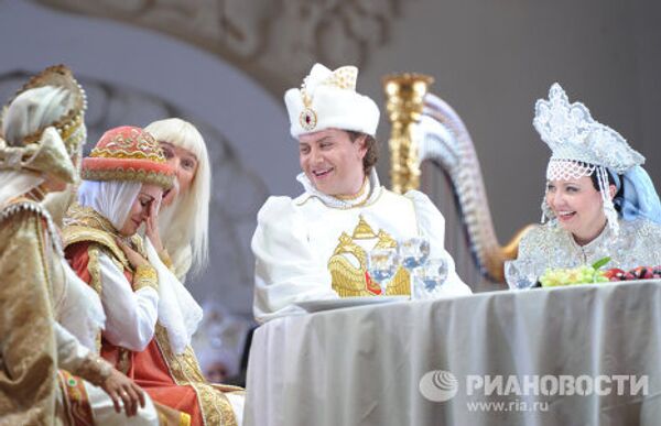 El Teatro Bolshoi estrena la nueva versión de la ópera “Ruslán y Liudmila” - Sputnik Mundo