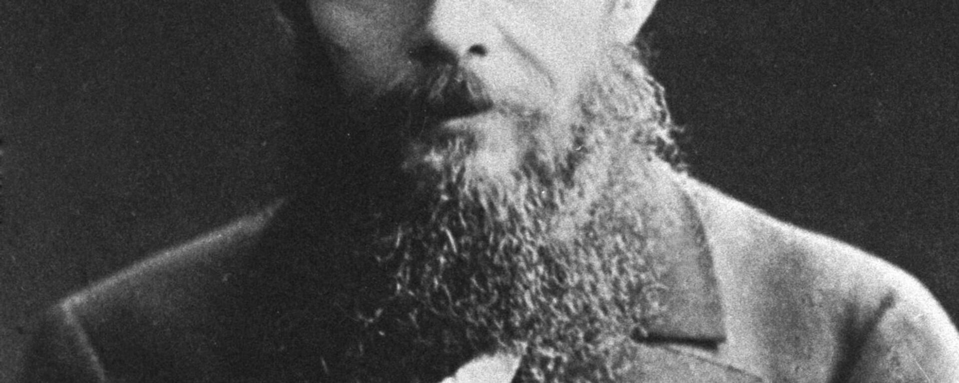 Fiódor Dostoyevski, escritor ruso - Sputnik Mundo, 1920, 16.12.2015