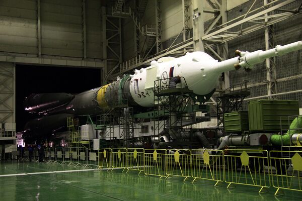 Rusia ultima preparativos para lanzar el cohete Soyuz a la ISS - Sputnik Mundo