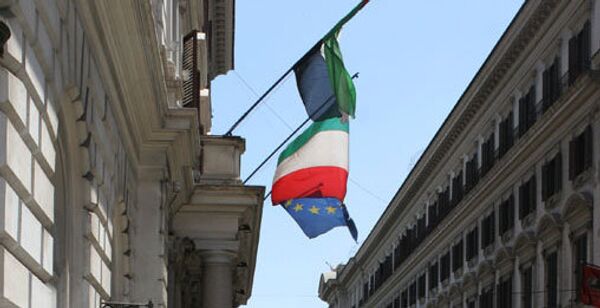 La corrupción mueve 60.000 millones de euros al año en Italia - Sputnik Mundo