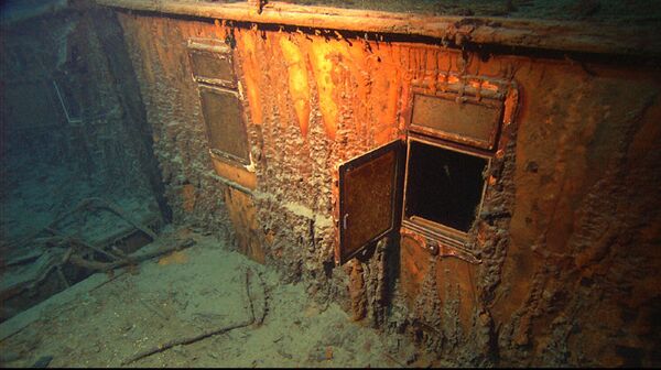 Compañía británica baja precios de los pasajes para el Crucero Titanic 2012 - Sputnik Mundo