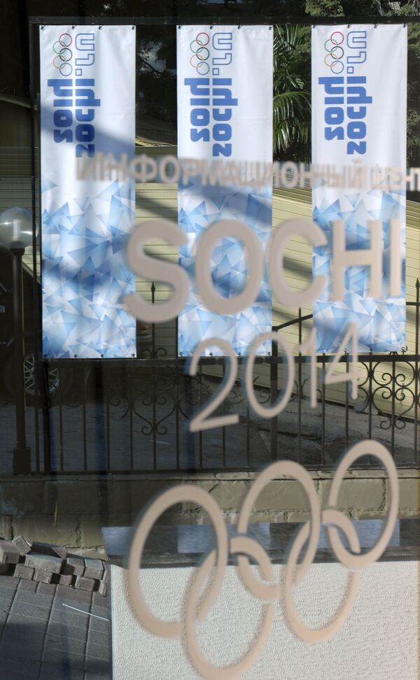 Los deseos de trabajar  de voluntarios en los JJOO de Sochi ya son más de 50 mil - Sputnik Mundo
