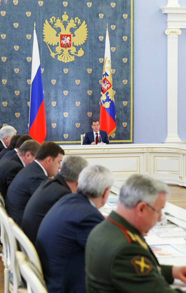 Presidente ruso aprueba la concepción de la política migratoria hasta 2025 - Sputnik Mundo