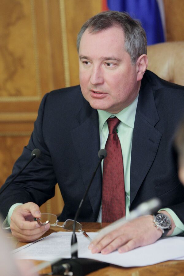 Viceprimer ministro Dmitri Rogozin - Sputnik Mundo
