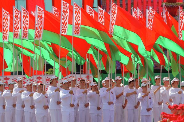 Bielorrusia celebra el Día de la Independencia - Sputnik Mundo