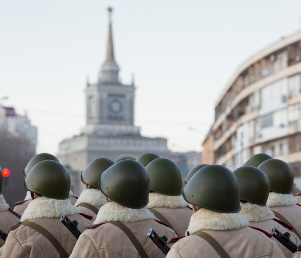 Ensayo general del desfile ante el 70 aniversario de la Batalla de Stalingrado - Sputnik Mundo