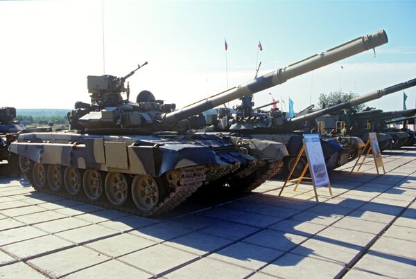 Tanque T-90S (archivo) - Sputnik Mundo
