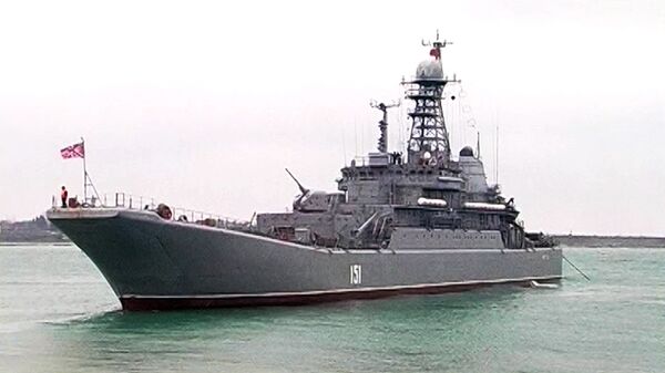 Buque de asalto anfibio de la Flota del mar Negro, Azov - Sputnik Mundo