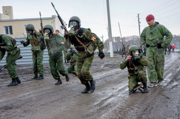 Lo que cuesta la boina roja en las Fuerzas Especiales de Rusia - Sputnik Mundo