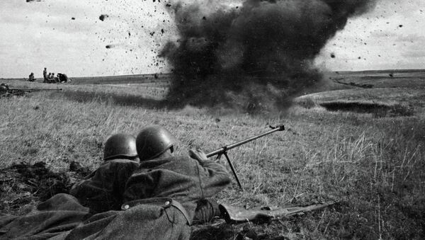 Los soviéticos ganaron la batalla de Kursk sin tener una superioridad importante de fuerzas - Sputnik Mundo