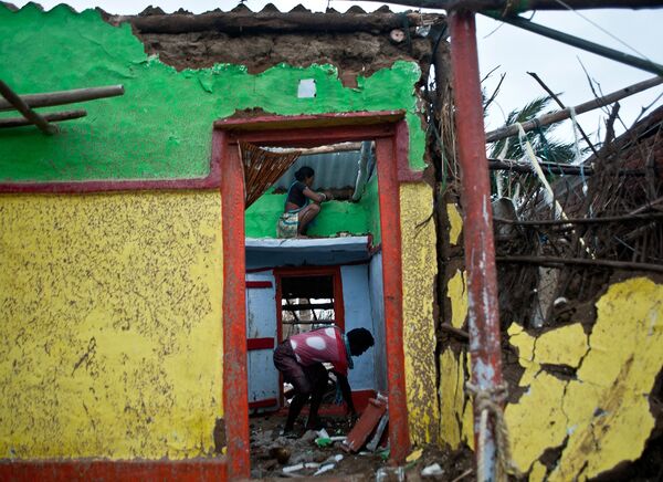 El ciclón Phailin causa 36 muertos tras su paso por la India - Sputnik Mundo