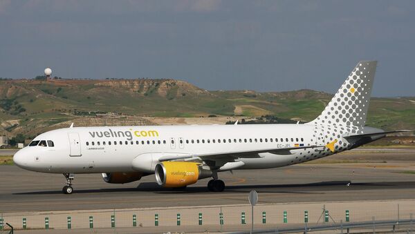 La aerolínea española de bajo coste Vueling Airlines - Sputnik Mundo