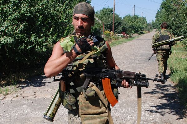 Donetsk y Lugansk anunciarán alto el fuego el viernes si se logra plan de paz - Sputnik Mundo