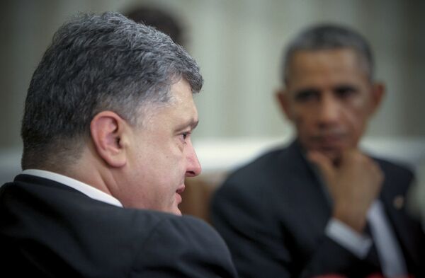 Presidente de Ucrania, Petró Poroshenko y presidente de EEUU, Barack Obama - Sputnik Mundo