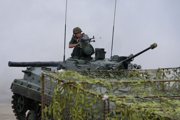 El Ejército ruso efectúa ejercicios militares en Osetia del Sur - Sputnik Mundo