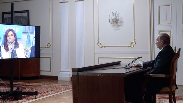 Videoconferencia de presidenta de Argentina, Cristina Fernández de Kirchner y presidente de Rusia, Vladímir Putin - Sputnik Mundo