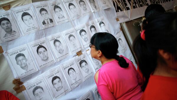 México debe buscar la verdad en caso Iguala, dice líder del Senado - Sputnik Mundo