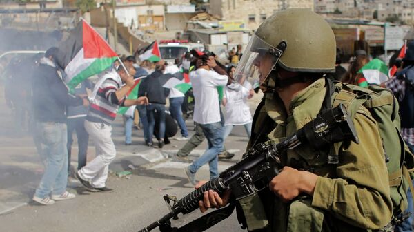 Choques de palestinos con los militares israelíes (Archivo) - Sputnik Mundo